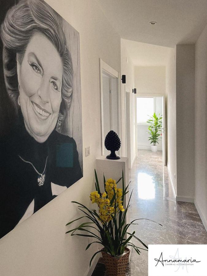 Annamaria - Central Station Charming Accommodation Bari Buitenkant foto