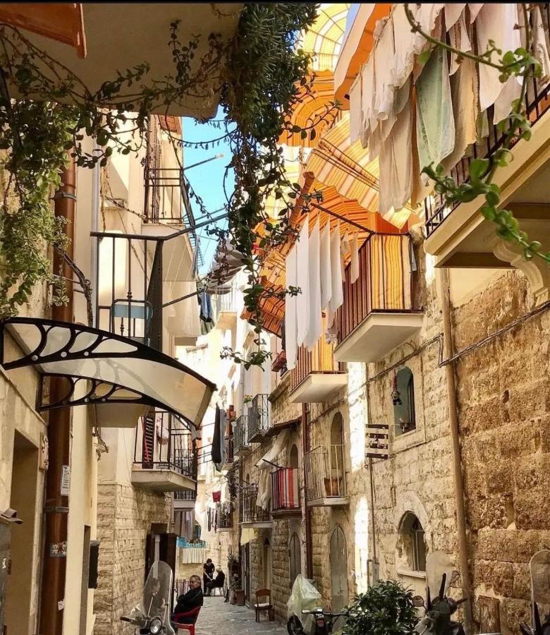 Annamaria - Central Station Charming Accommodation Bari Buitenkant foto